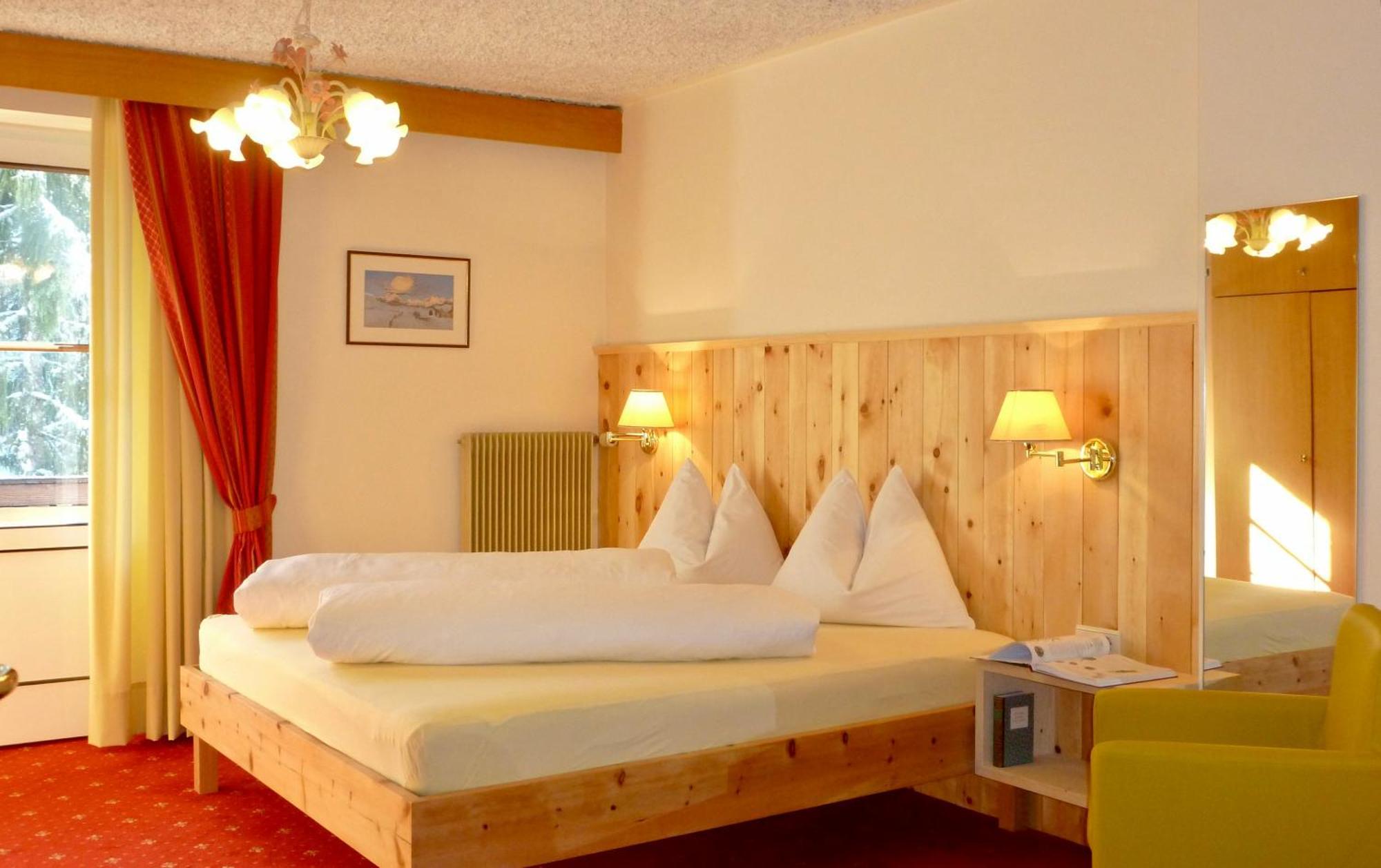 كاريزا آل لاغو Lake & River Hotel المظهر الخارجي الصورة